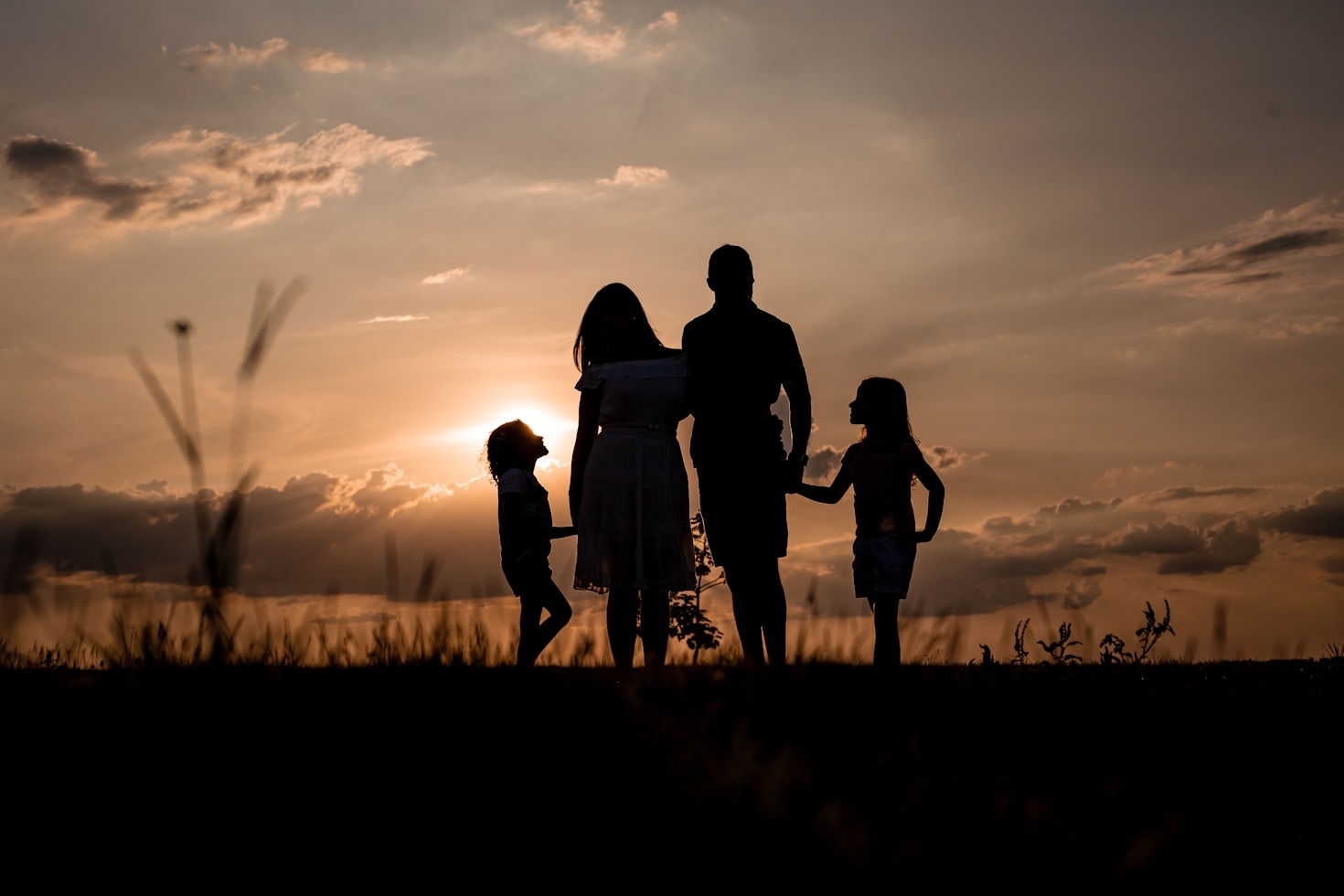 5 Ways Dads Can Strengthen Family Bonds